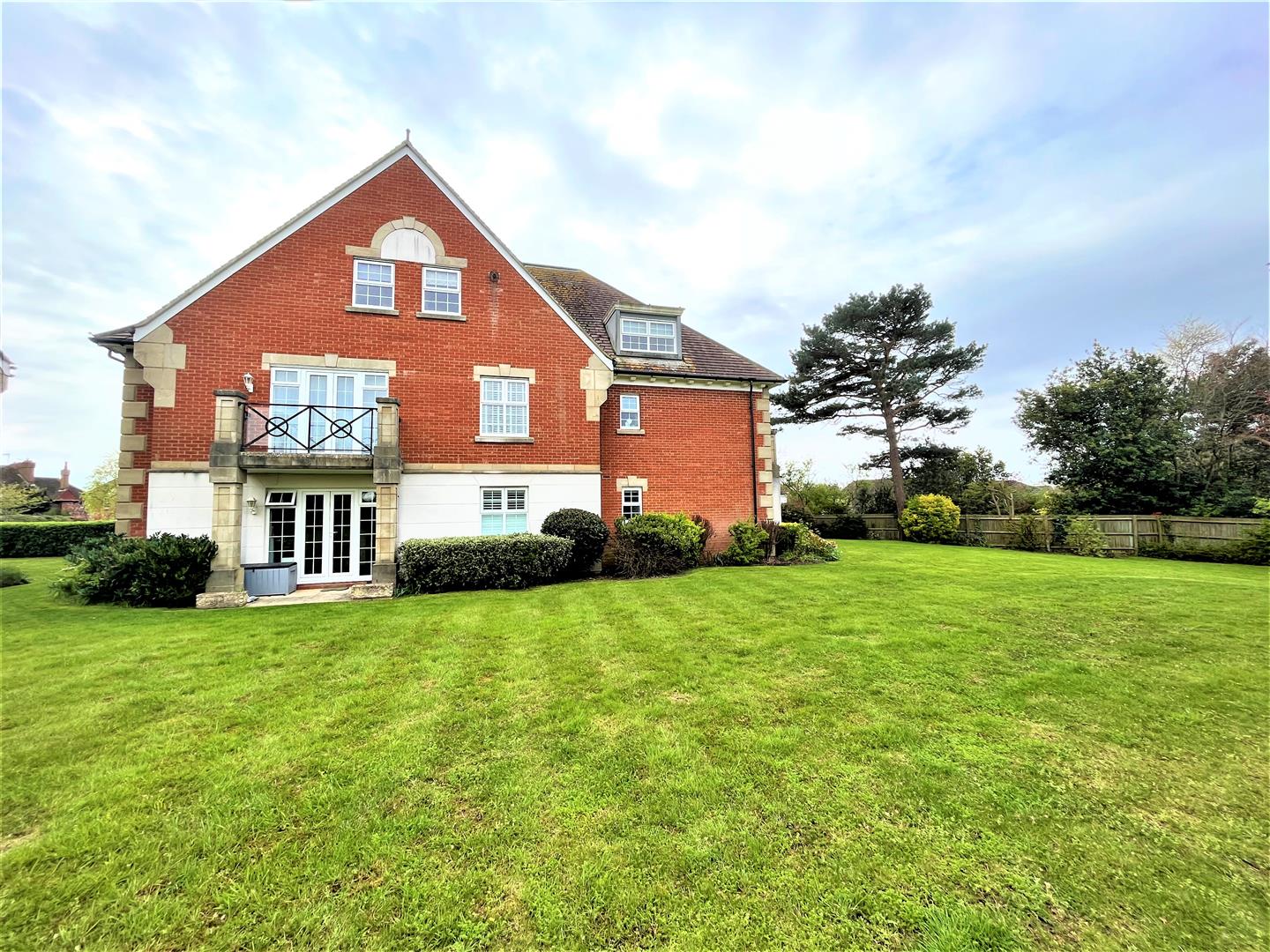 Property for Sale in Bexhill Oakfield Estate Agents